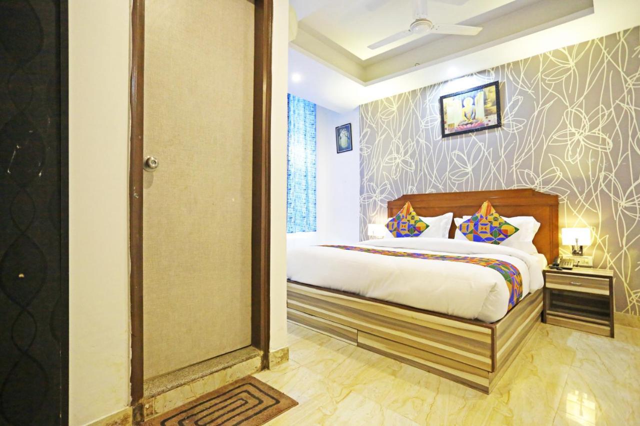 Hotel The Best Near Delhi Airport New Delhi Exteriör bild